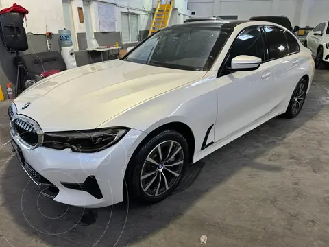 BMW Serie 3 330iA Sport Line usado (2021) color Blanco Alpine precio $665,000