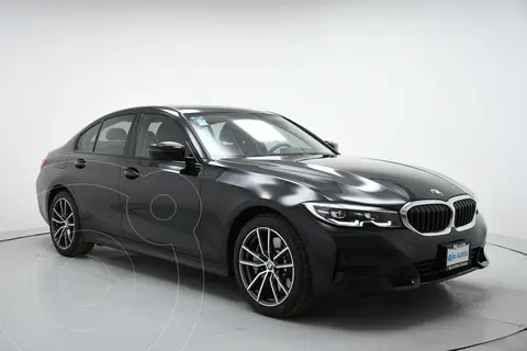 BMW Serie 3 330e Sport Line Plus usado (2020) color Negro financiado en mensualidades(enganche $170,600 mensualidades desde $13,421)