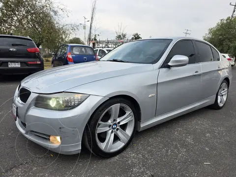 BMW Serie 3 325iA Exclusive Navi usado (2011) color Plata precio $110,000