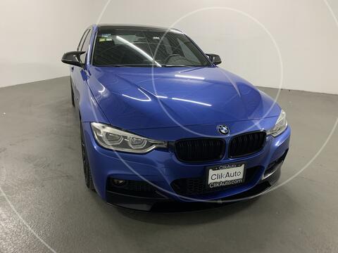 BMW Serie 3 320iA Sport Line usado (2018) color Azul Oscuro precio $494,000
