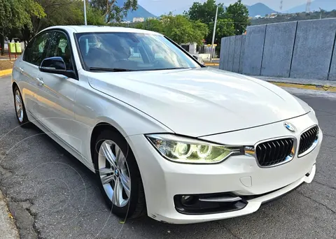 BMW Serie 3 320i usado (2014) color Blanco Alpine precio $228,000