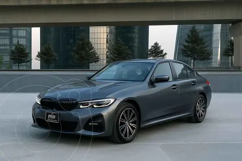 BMW Serie 3 330iA M Sport usado (2022) color Gris financiado en mensualidades(enganche $158,180 mensualidades desde $15,604)