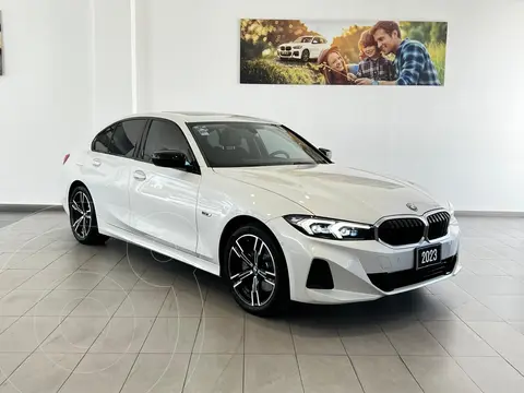 BMW Serie 3 330e usado (2023) color Blanco Mineral precio $825,000