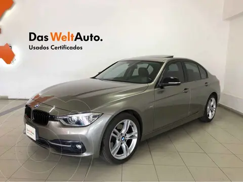 BMW Serie 3 330iA Sport Line usado (2018) color Blanco precio $499,995