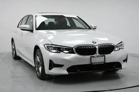 BMW Serie 3 320iA Sport Line usado (2020) color Blanco precio $658,200