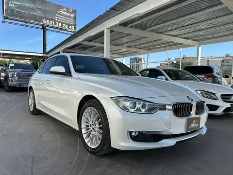 BMW Serie 3 320iA usado (2017) color Blanco Alpine precio $378,000