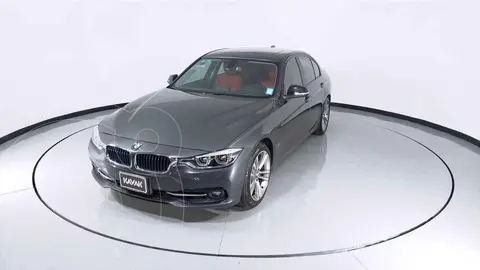 BMW Serie 3 320iA Sport Line usado (2018) color Gris precio $569,999