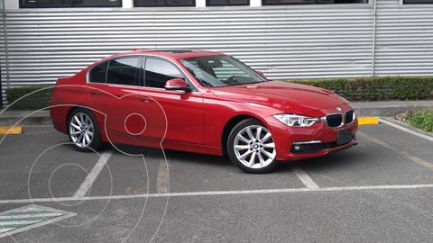 foto BMW Serie 3 330iA Luxury Line usado (2017) color Rojo precio $430,000