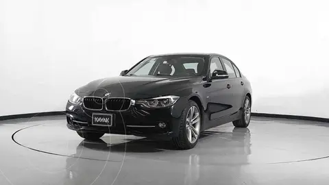 BMW Serie 3 318iA Sport Line usado (2018) color Negro precio $477,999