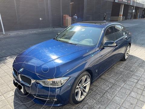 BMW Serie 3 330e Luxury Line (Hibrido) Aut usado (2018) color Azul Imperial precio $530,000