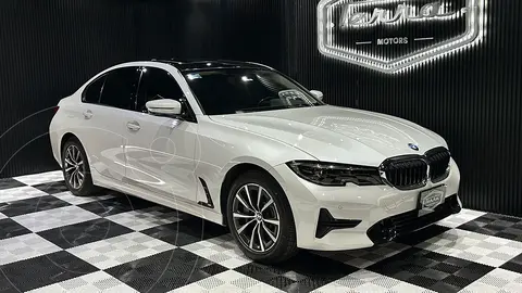 BMW Serie 3 330iA Sport Line usado (2021) color Blanco Mineral financiado en mensualidades(enganche $139,000 mensualidades desde $16,350)