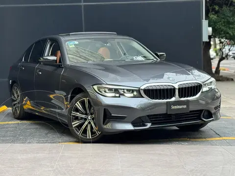 BMW Serie 3 330iA Sport Line usado (2020) color Gris Oscuro financiado en mensualidades(enganche $238,260 mensualidades desde $10,236)
