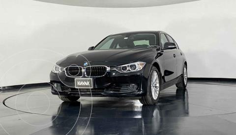 foto BMW Serie 3 320iA Lujo usado (2014) color Blanco precio $272,999