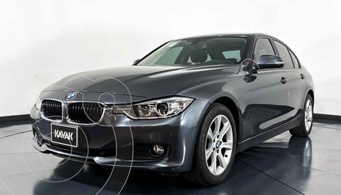 foto BMW Serie 3 320i Sport Line usado (2013) color Gris precio $267,999