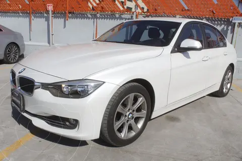 foto BMW Serie 3 320iA usado (2015) color Blanco precio $339,000