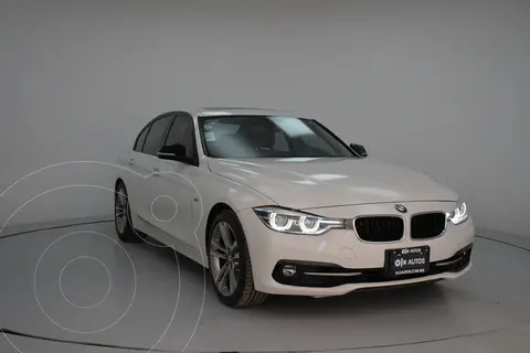 BMW Serie 3 330iA Sport Line usado (2017) color Blanco precio $416,000
