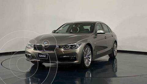 foto BMW Serie 3 330iA Luxury Line usado (2016) color Gris precio $361,999