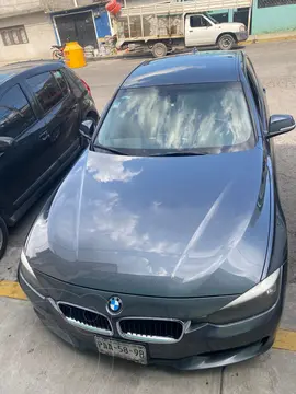 BMW Serie 3 320iA usado (2015) color Gris Mineral precio $250,000