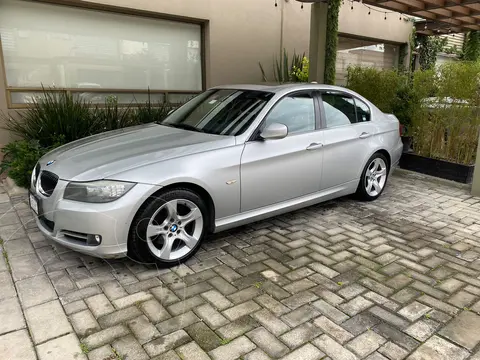 BMW Serie 3 325i usado (2012) color Gris Space precio $211,000