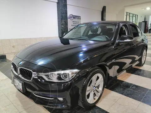 BMW Serie 3 320iA Sport Line usado (2017) color Negro precio $383,000