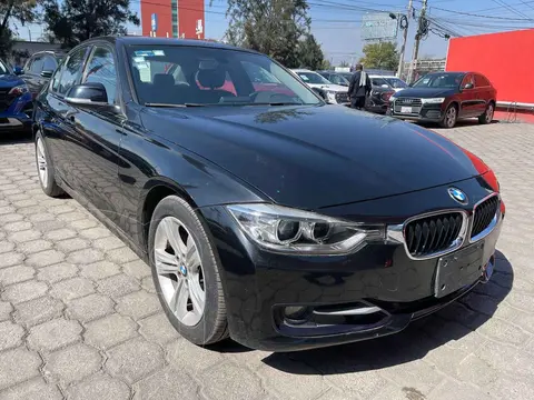 BMW Serie 3 320iA Sport Line usado (2015) color Negro precio $230,000