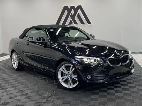 BMW Serie 3 330iA Sport Line usado (2019) color Negro precio $397,999