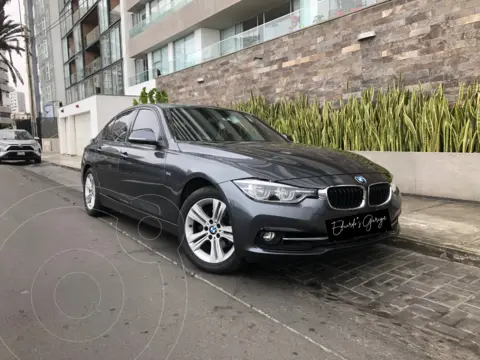 BMW Serie 3 320i Sport Line usado (2017) color Gris Mineral precio u$s19,500