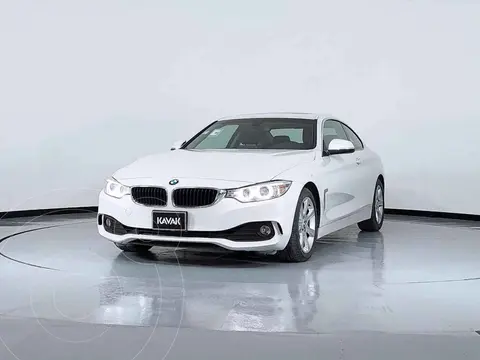 BMW Serie 4 Coupe 420iA Aut usado (2017) color Blanco precio $416,999