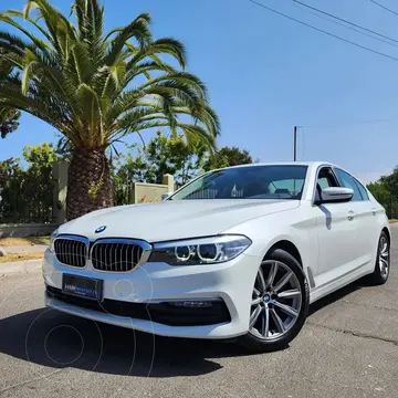 BMW Serie 5 520i Executive usado (2020) color Blanco financiado en cuotas(pie $7.500.000 cuotas desde $1.060.000)