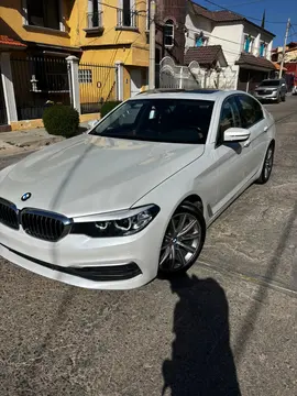BMW Serie 5 520iA Sport Line usado (2018) color Blanco precio $314,000