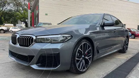 BMW Serie 5 530iA M Sport usado (2022) color Gris precio $800,000