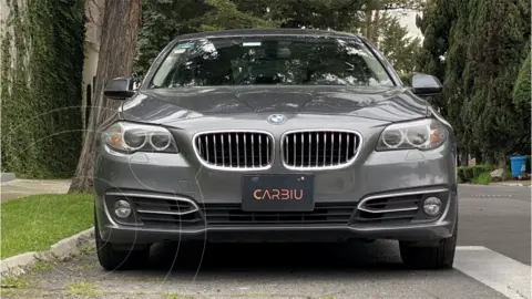 BMW Serie 5 528iA Luxury Line usado (2016) color Gris precio $328,999
