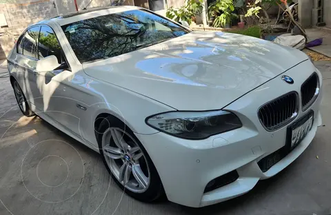 BMW Serie 5 530iA M Sport usado (2014) color Blanco precio $270,000