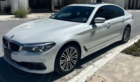 BMW Serie 5 530i usado (2020) color Blanco precio $690,000
