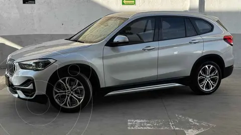 BMW X1 sDrive 20iA usado (2021) color Plata precio $459,000