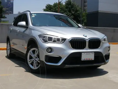 BMW X1 sDrive 18iA usado (2018) color plateado precio $279,000