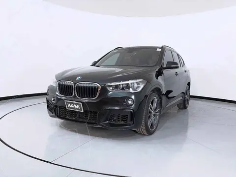 BMW X1 sDrive 20iA Sport Line usado (2019) color Negro precio $590,999