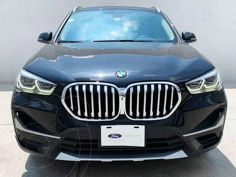 foto BMW X1 sDrive 20iA X Line usado (2020) color Negro precio $565,000