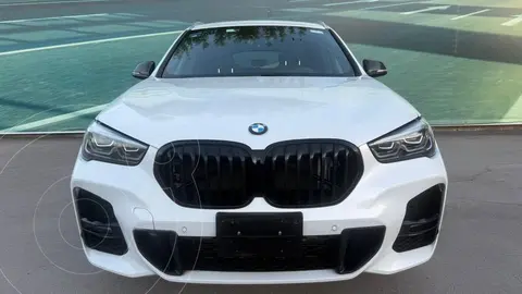 BMW X1 sDrive20i usado (2022) color Blanco financiado en mensualidades(enganche $135,000)