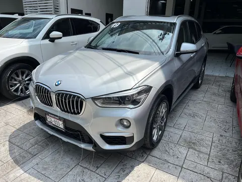 BMW X1 sDrive 20iA X Line usado (2019) color Plata Cristal precio $399,000