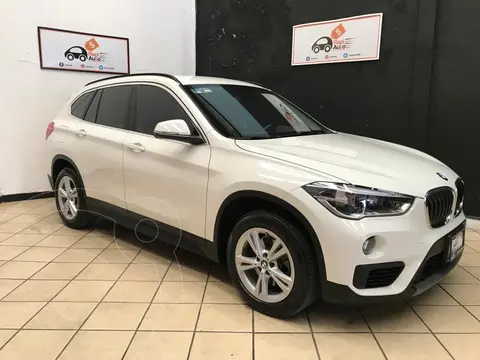 foto BMW X1 sDrive 18iA usado (2019) color Blanco Alpine precio $483,500