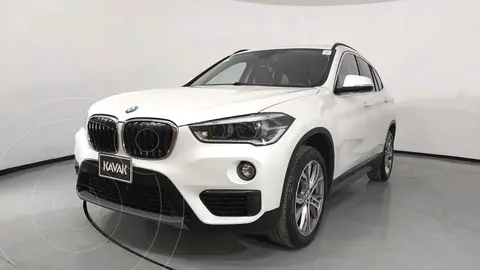 BMW X1 sDrive 18iA usado (2019) color Blanco precio $513,999