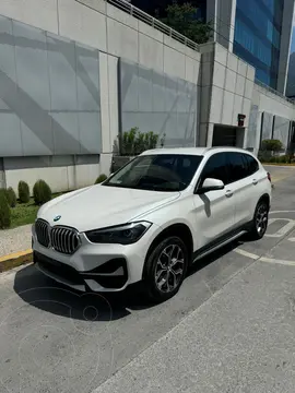 BMW X1 sDrive 20iA X Line usado (2020) color Blanco Mineral precio $480,000