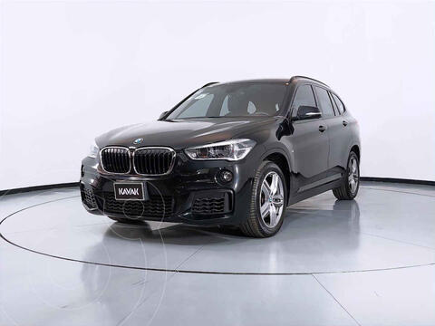 BMW X1 sDrive 20iA Sport Line usado (2019) color Negro precio $535,999