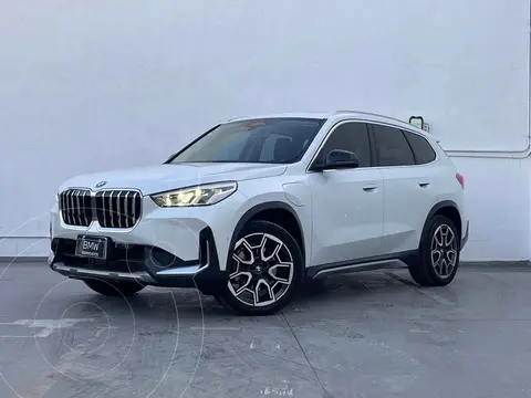BMW X1 xDrive25e usado (2024) color Blanco financiado en mensualidades(enganche $215,380 mensualidades desde $21,247)