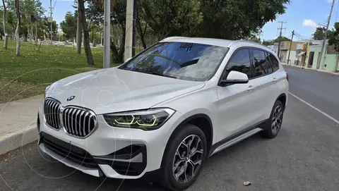 BMW X1 sDrive20i usado (2022) color Blanco Mineral precio $480,000