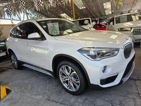 BMW X1 sDrive 20iA X Line usado (2019) color Blanco precio $388,000