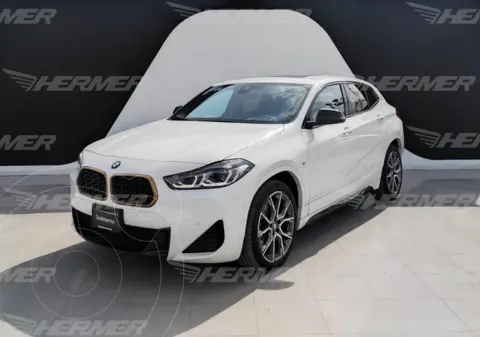 BMW X2 sDrive20i Goldplay Edition usado (2023) color Blanco precio $749,900