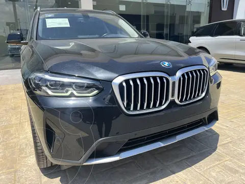 BMW X3 xDrive30e usado (2023) color Negro Zafiro precio $778,000