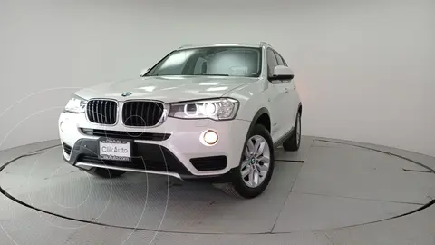 foto BMW X3 sDrive20iA usado (2017) color Blanco precio $435,310